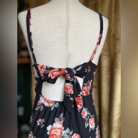 Black Maxi Dress w/ Pink Roses, Soft, Keyhole Back Tie, Ruffle Hem - Picture 9 of 14